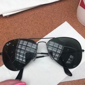 Black Ray Ban Aviators - largest lens